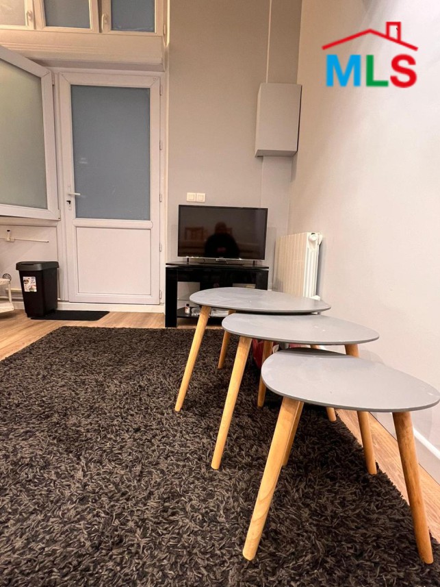 Furnished Cozy Studio for Sale In Paris VIIIème - 24 m²