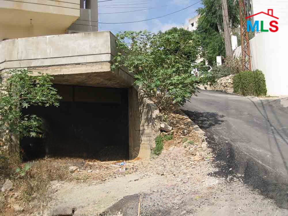 An Open Space Warehouse for Sale In Mazraat Yachouh