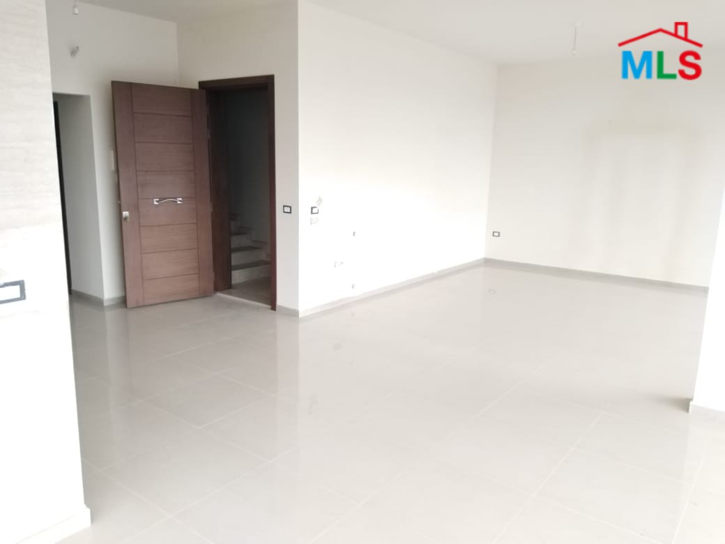 3-Bedroom Apartment With Terrace for Sale In Aatchane