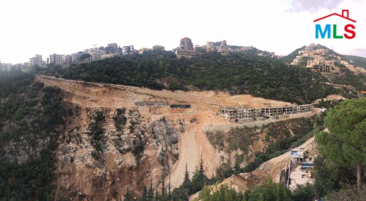 A Huge Land for Sale in Adma