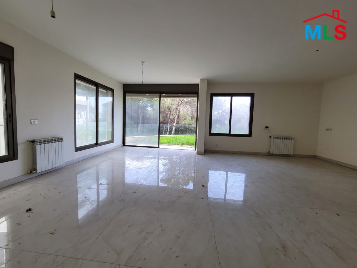 Spacious Simplex With Garden for Sale in Ain Saadeh