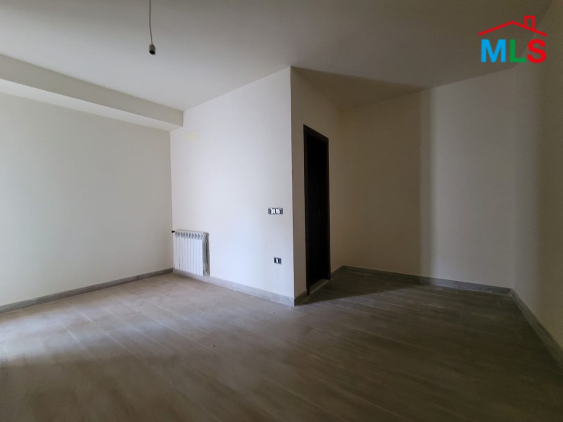 Spacious Simplex With Garden for Sale in Ain Saadeh