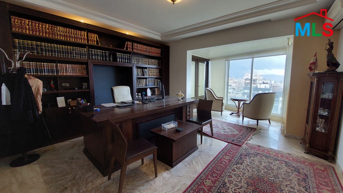 4 Bedrooms Apartment for Sale in Verdun