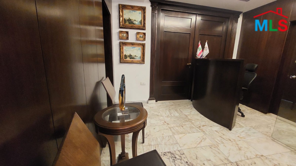 4 Bedrooms Apartment for Sale in Verdun