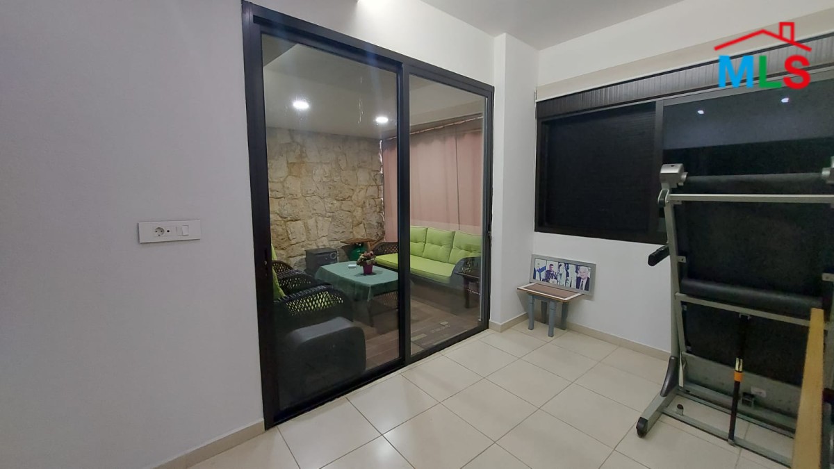 Super Deluxe Decorated Apartment for Sale In Hboub