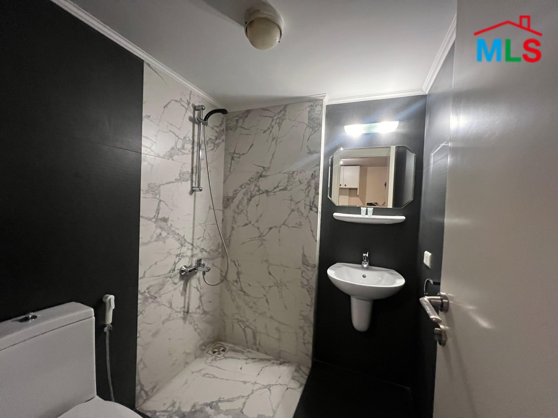 Fully Furnished and Functional Hotel for Sale in Kfarhbeib Ghazir