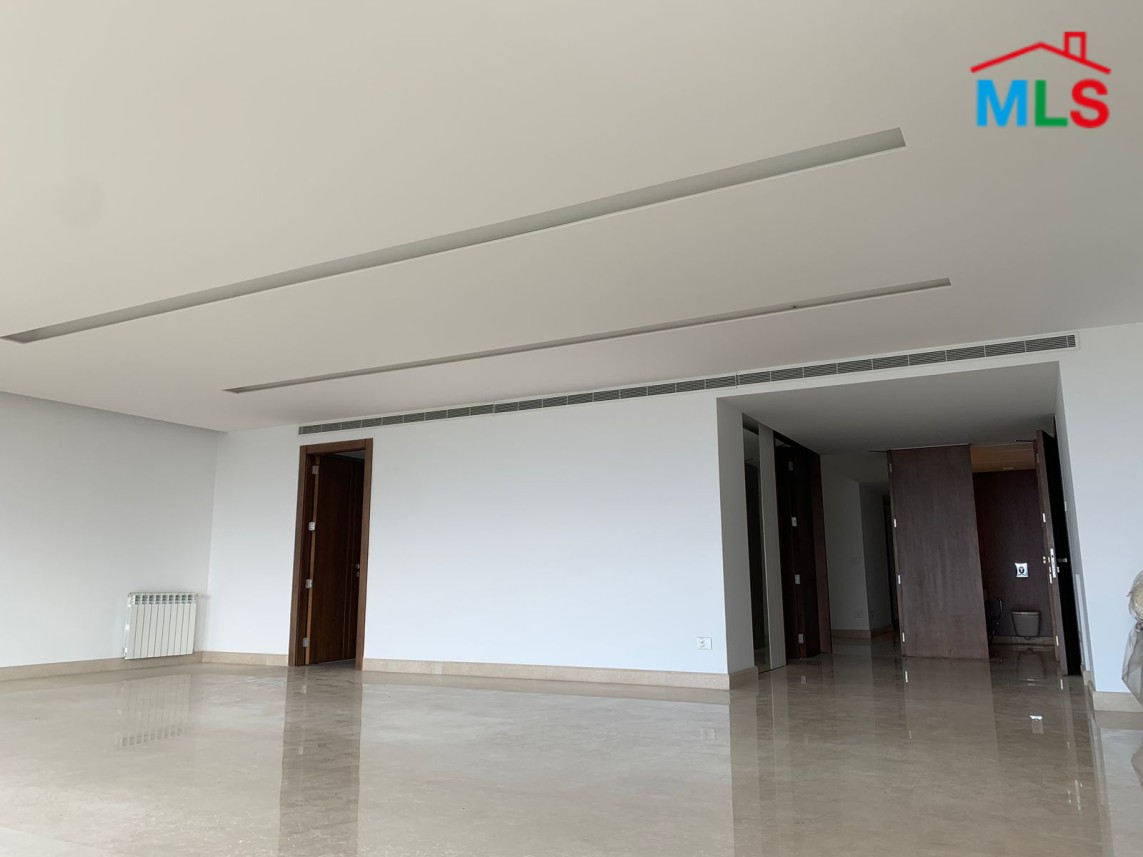 Fully Decorated Spacious Apartment With Great View for Sale In Monteverde