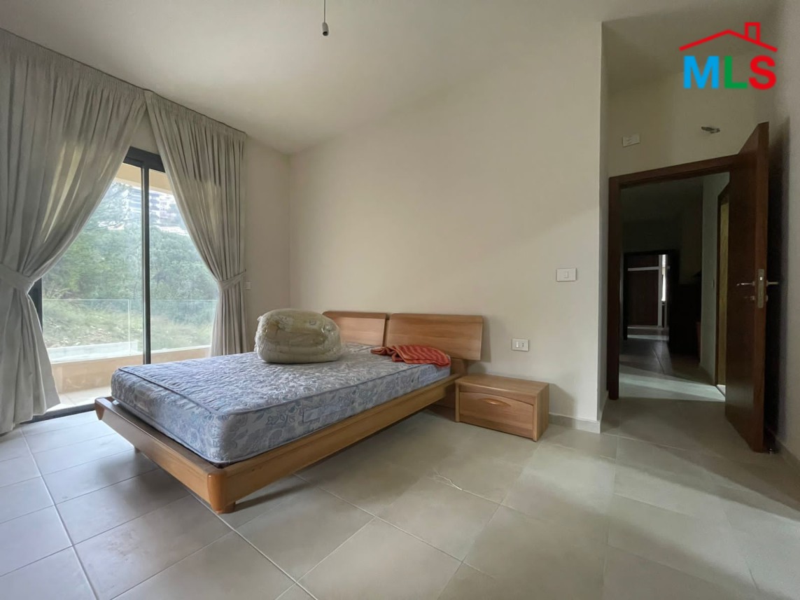 Spacious Deluxe Apartment for Sale In Baabdat