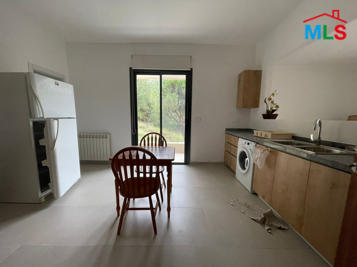 Spacious Deluxe Apartment for Sale In Baabdat