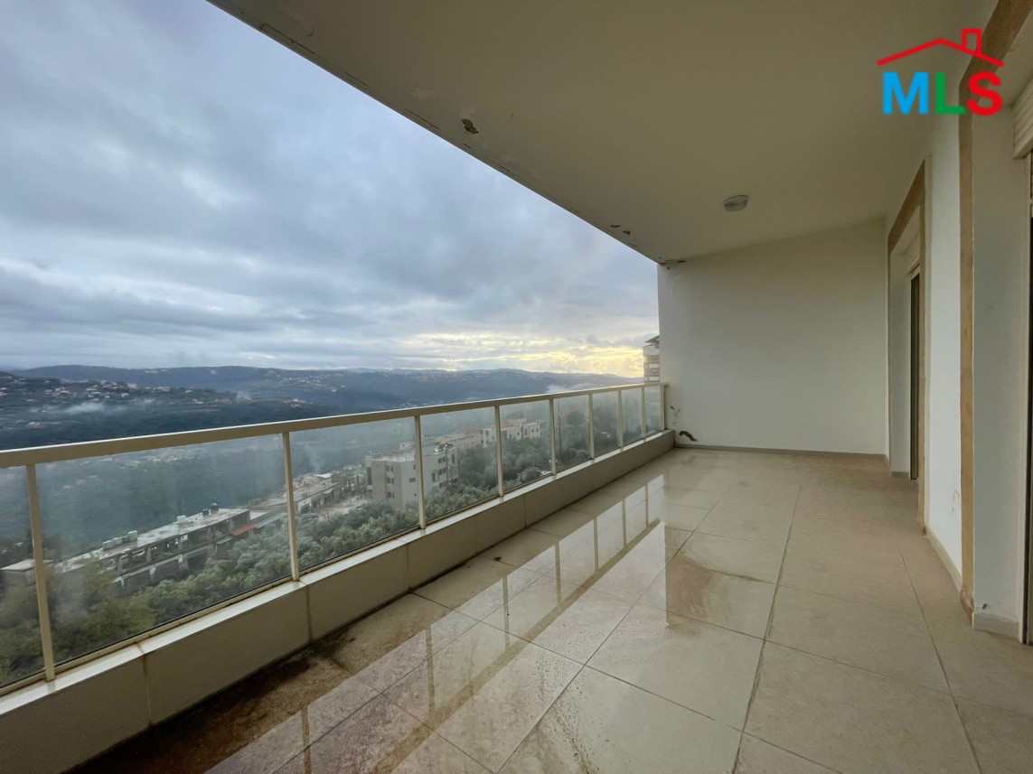 Spacious Duplex With Roof And Terrace for Sale In Baabdat