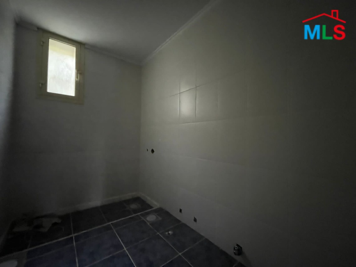 Spacious Duplex With Roof And Terrace for Sale In Baabdat