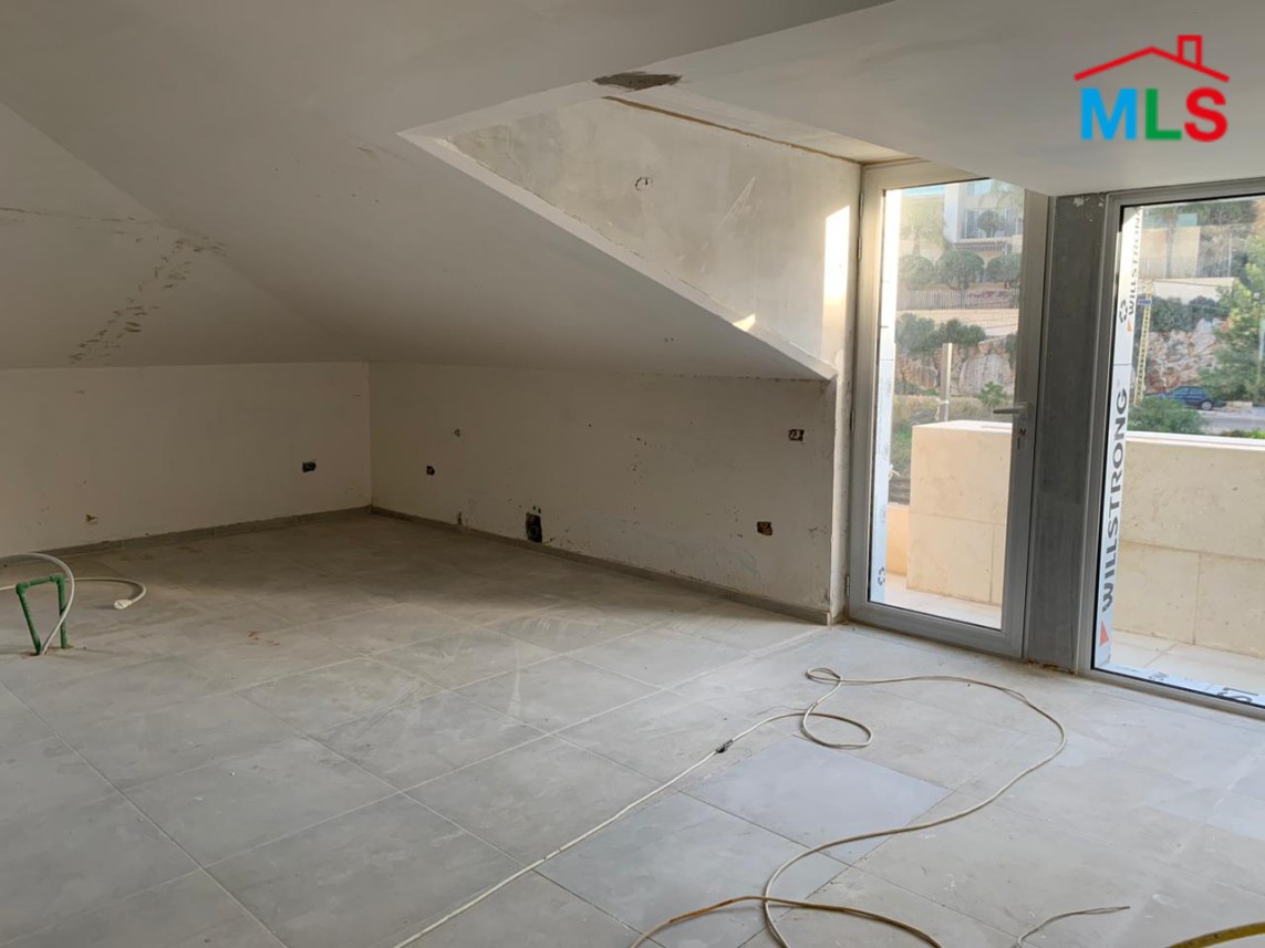 Spacious Duplex With Terrace for Sale In Monteverde