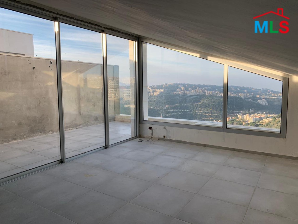 Spacious Duplex With Terrace for Sale In Monteverde
