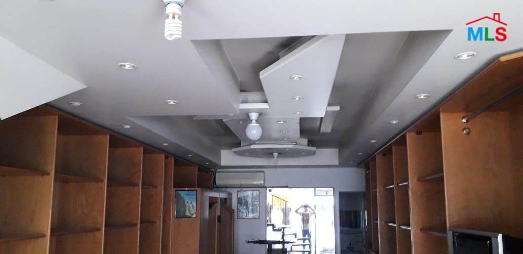 Fully Decorated Shop for Sale In Mansourieh