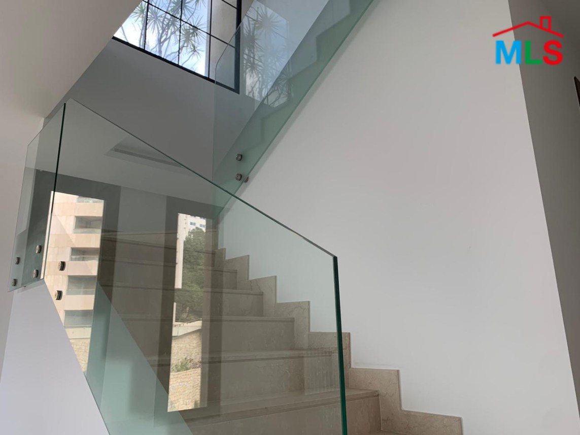 Fully Decorated Spacious Duplex With Terrace for Sale In Monteverde