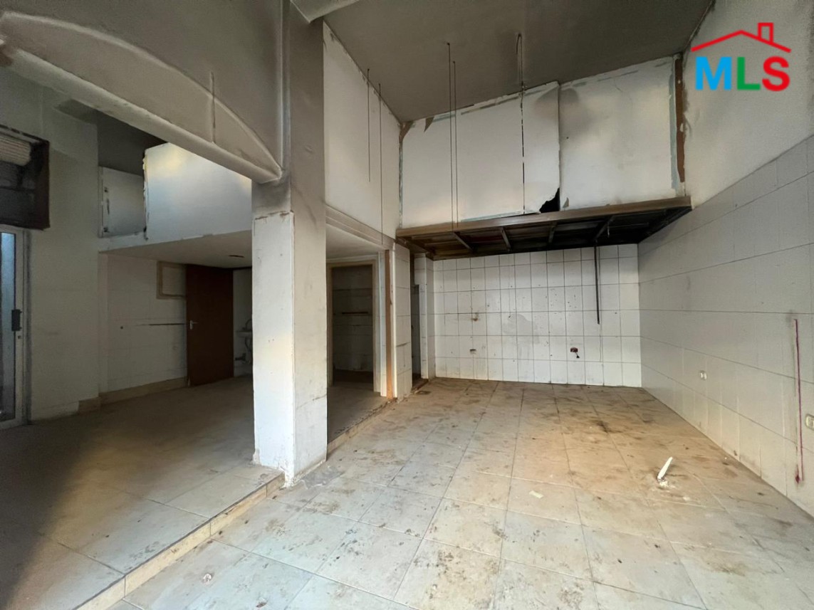 Open Space Shop for Sale in Achrafieh