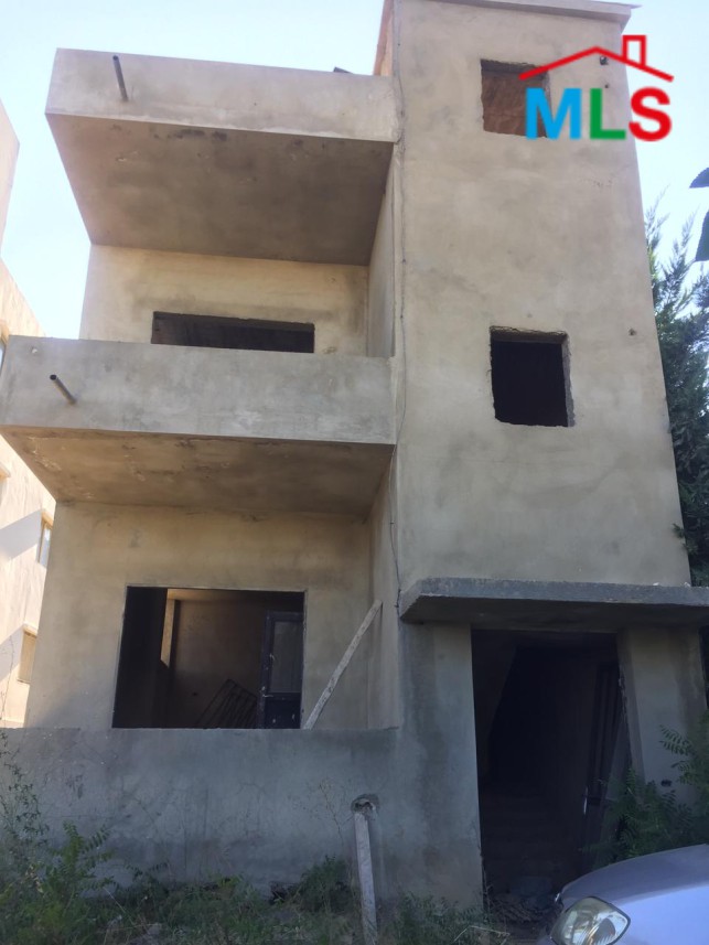 Land With Under Construction Building for Sale In Chouf