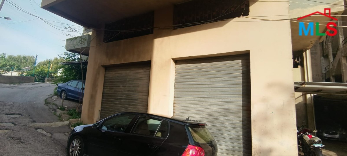 A Warehouse With High Ceiling for Sale In Jeita