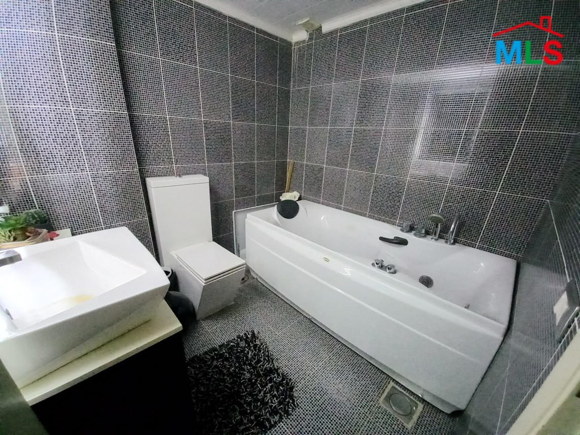 Fully Furnished and Decorated Apartment for Sale In Bsalim