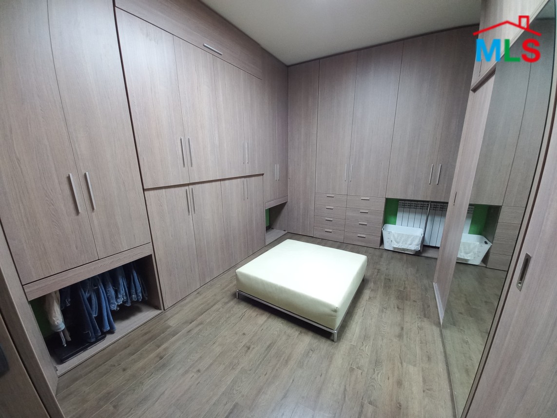 Fully Furnished and Decorated Apartment for Sale In Bsalim