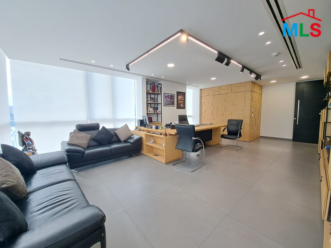 Spacious Decorated Office For Sale In A High-End Tower In Sin Fil - 24/7 Elct.