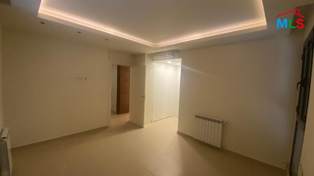 Luxurious Apartment With A Panoramic Seaview For Sale in Beit Misk