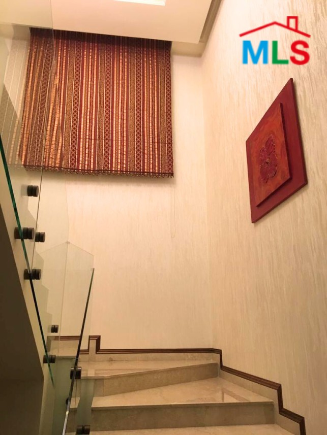Fully Furnished Luxurious Duplex With High-End Finishing for Sale In Sami Solh