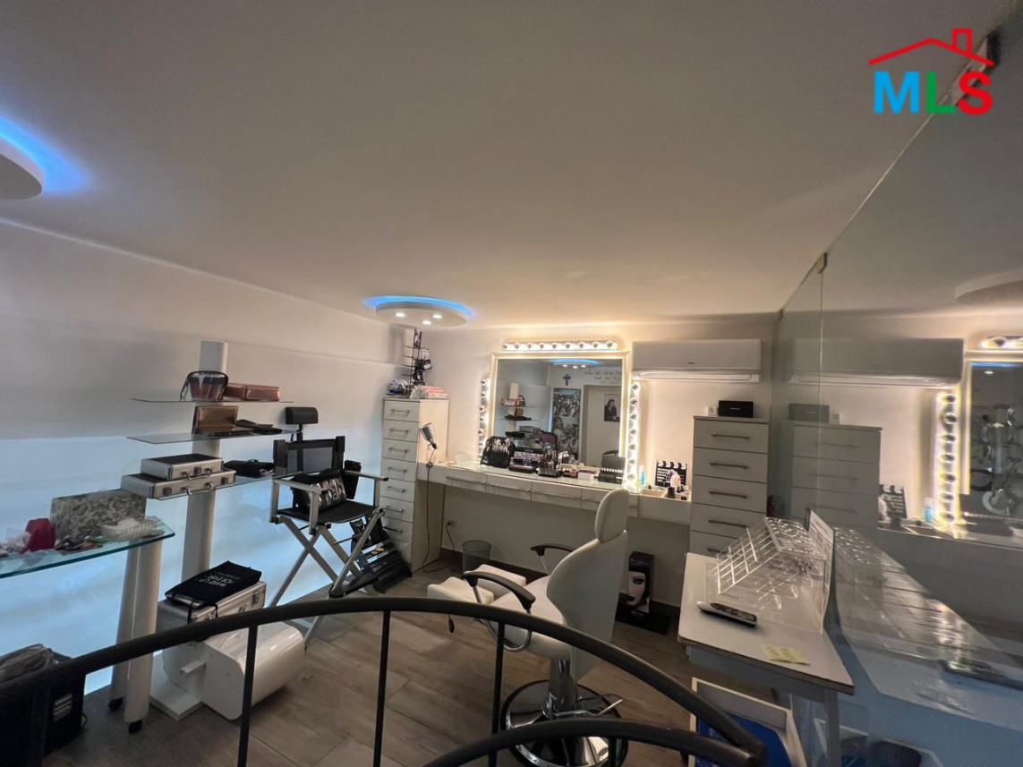 Fully Equipped 3-Floor Shop for Beauty Clinic and Spa for Sale in Adma