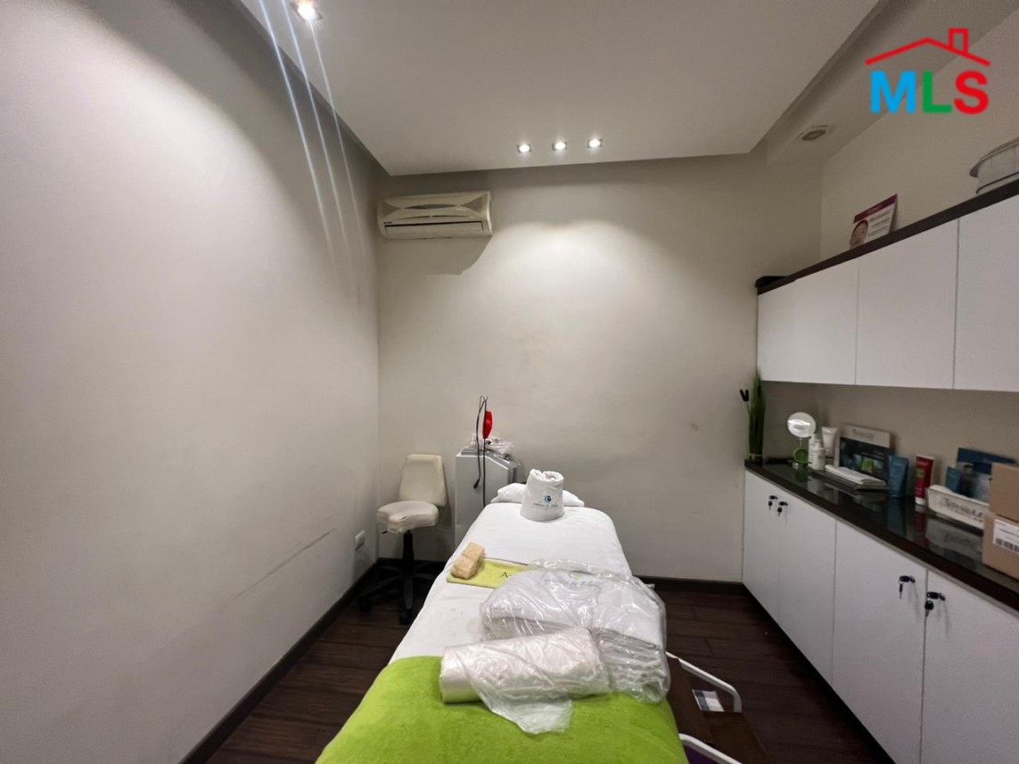 Fully Equipped 3-Floor Shop for Beauty Clinic and Spa for Sale in Adma