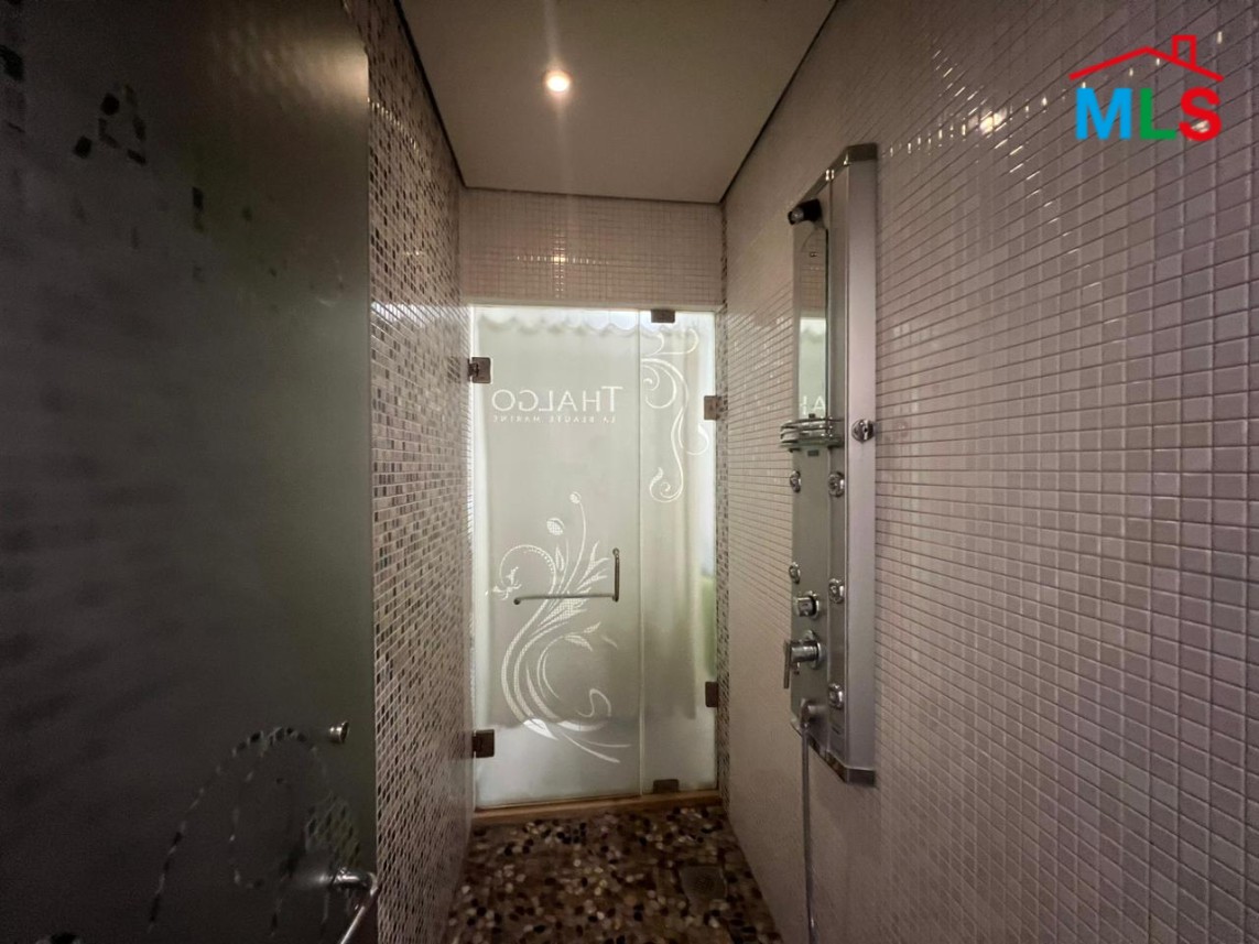 Fully Equipped 3-Floor Shop for Beauty Clinic and Spa for Sale in Adma