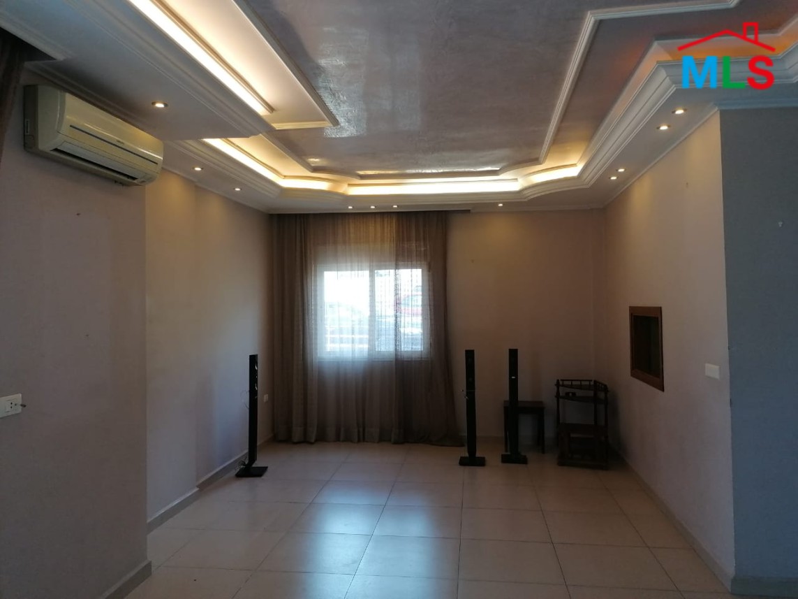 Apartment in Halat for Sale With Seaview & Easy Access To The Highway