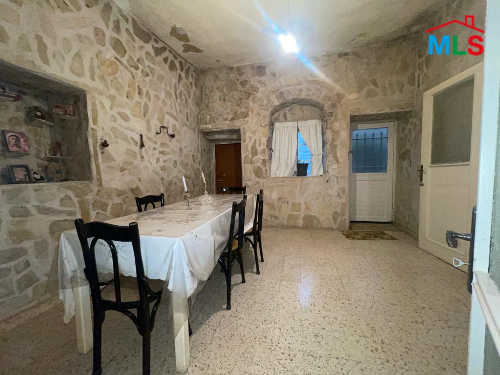 Individual House With Garden for Sale In Haqel