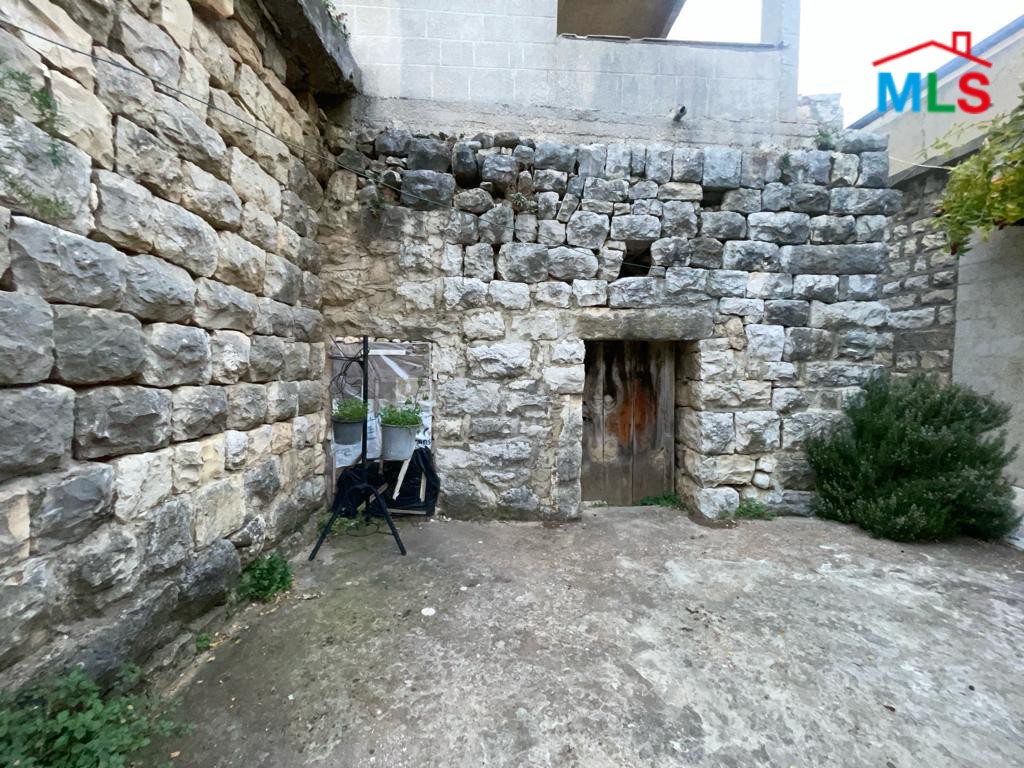 Individual House With Garden for Sale In Haqel