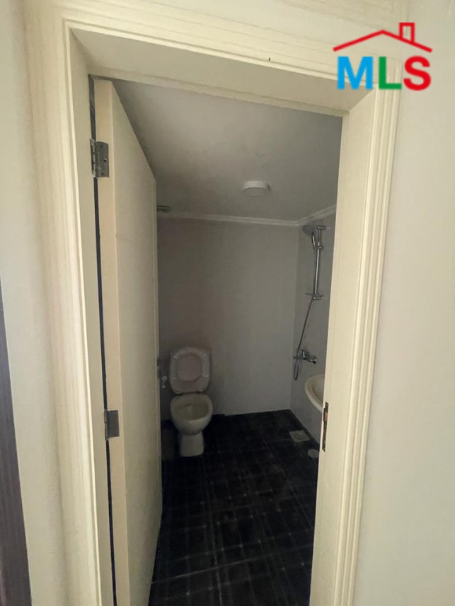 Apartment With Garden & Seaview for Sale in Jdayel