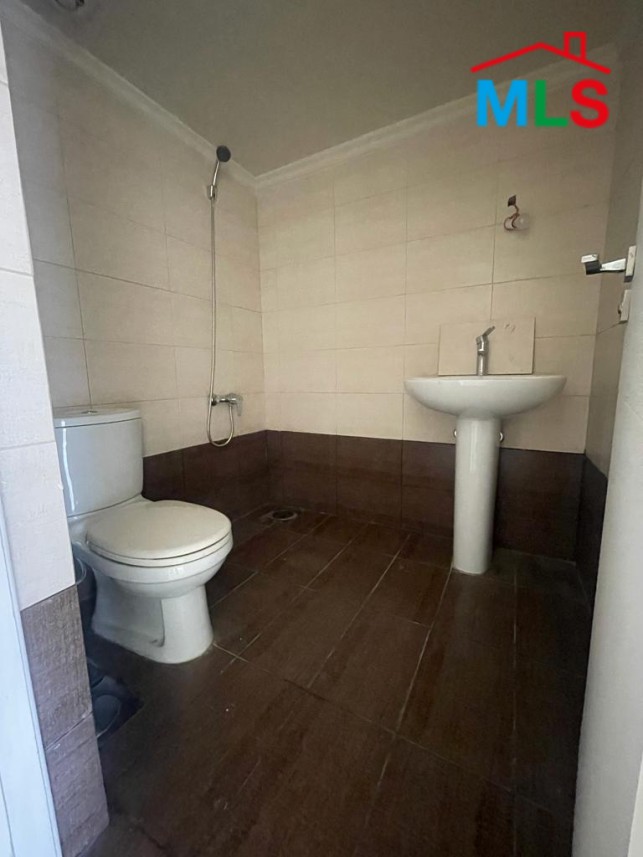 4-Room Office for Sale In Fatqa