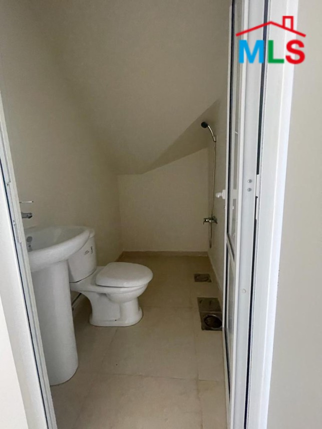 4-Room Office for Sale In Fatqa