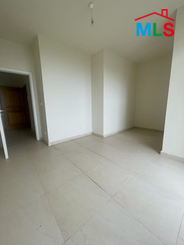 100 SQM Office for Sale in Fatqa