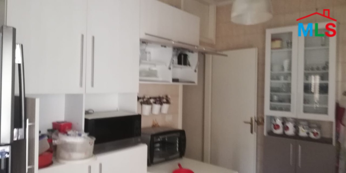 3-Bedroom Apartment For Sale In A Calm Area In Rabieh