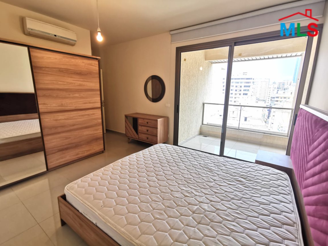 Unfurnished 3-Bedroom Apartment for Sale In Ras El Nabeh, Beirut