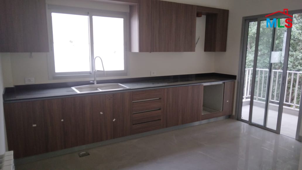 3-Bedroom Apartment With Open View for Sale in Beit Meri