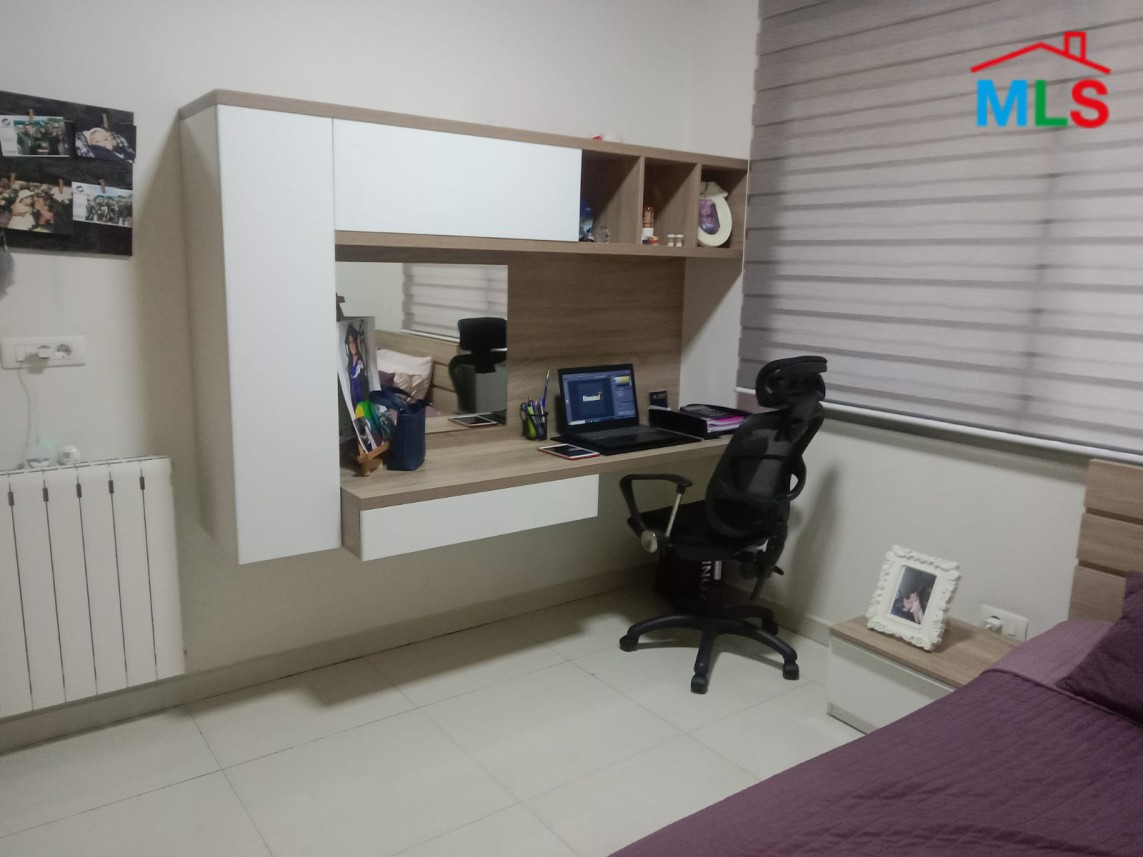 Fully Furnished Apartment for Sale in Shayle