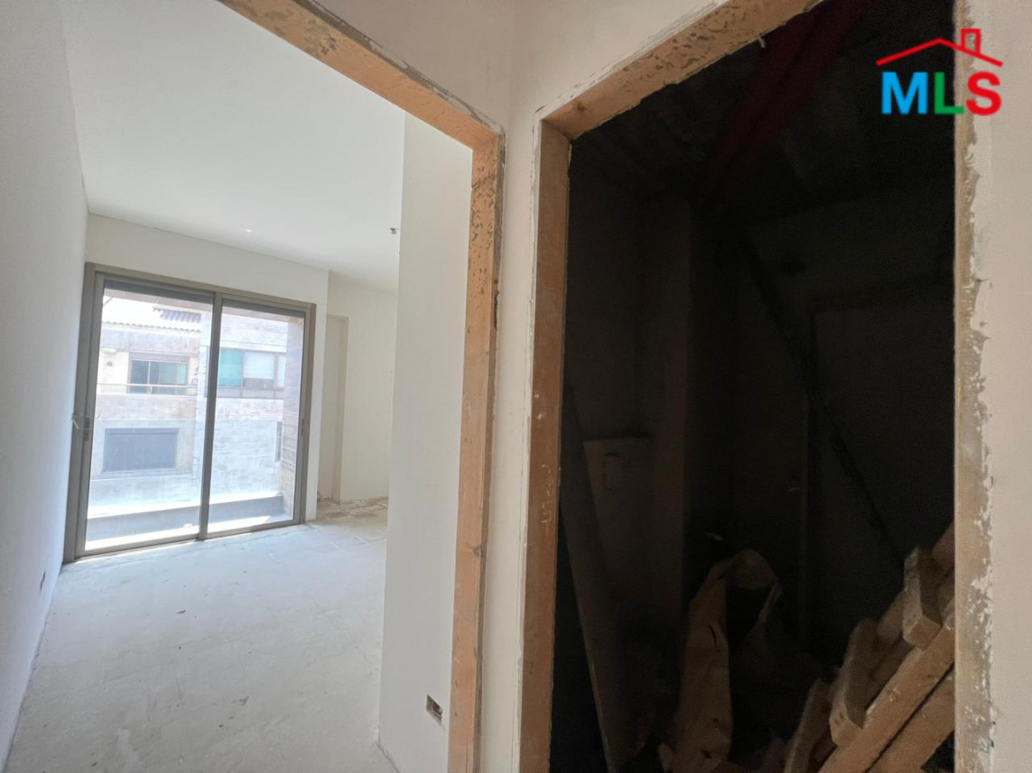 Duplex Apartment with unblocked sea view for Sale in Adma