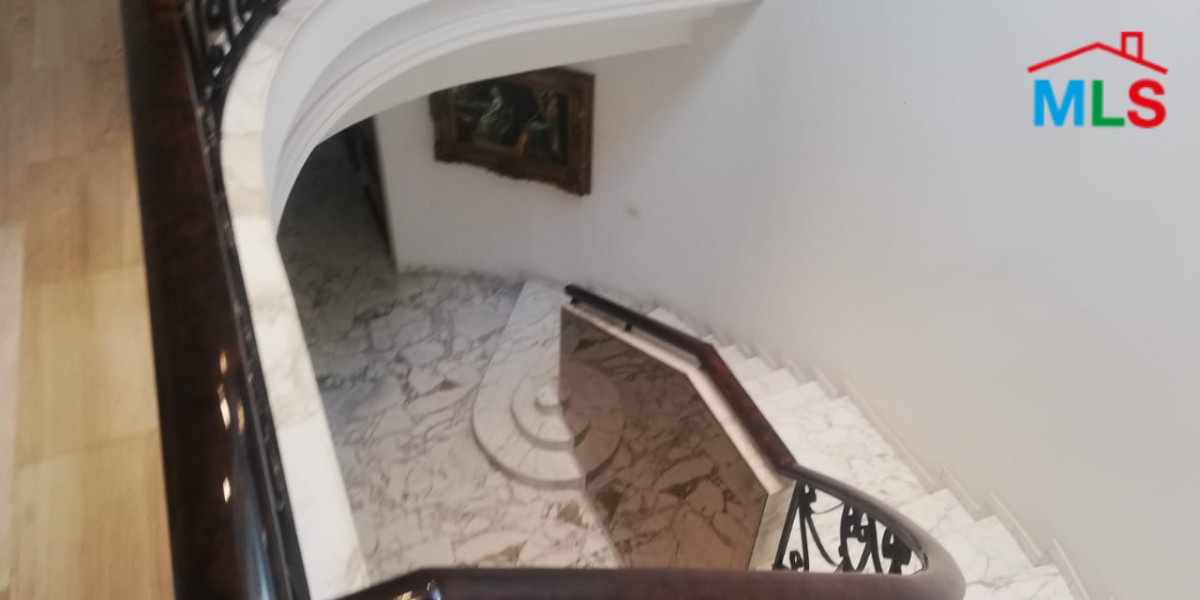 Sublime Luxurious Duplex With High-End Finishing for Sale In Rabieh