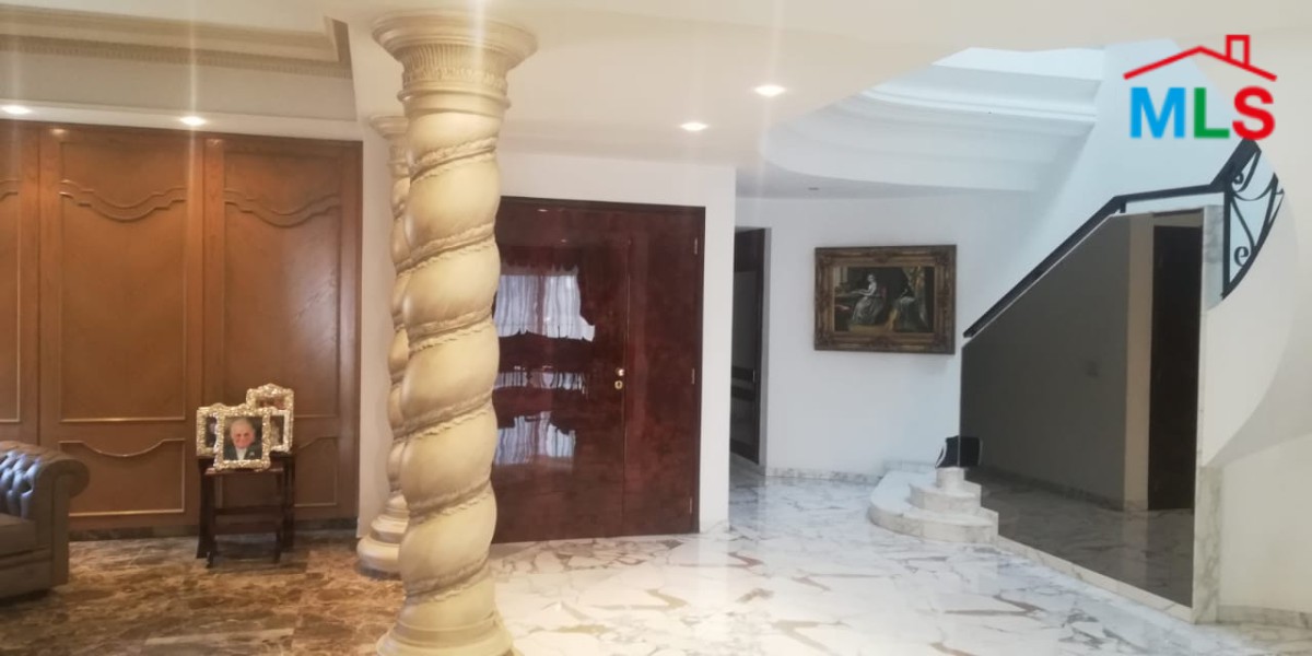 Sublime Luxurious Duplex With High-End Finishing for Sale In Rabieh