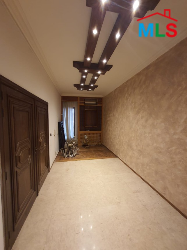 180 SQM Office for Sale in Mansourieh