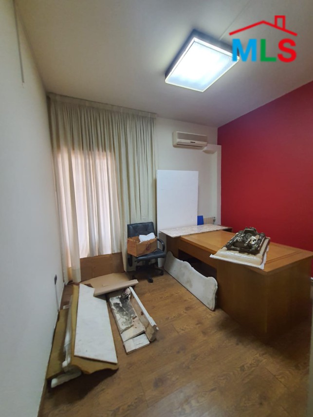 180 SQM Office for Sale in Mansourieh