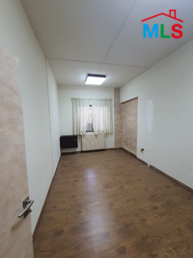 180 SQM Office for Sale in Mansourieh