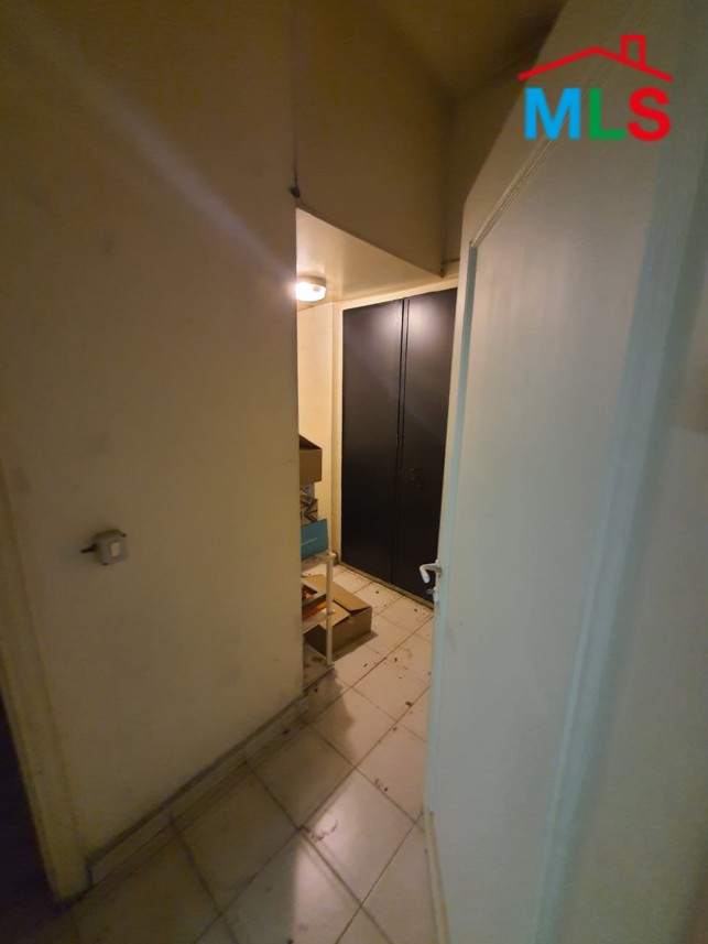 Spacious Office for Sale in Mansourieh