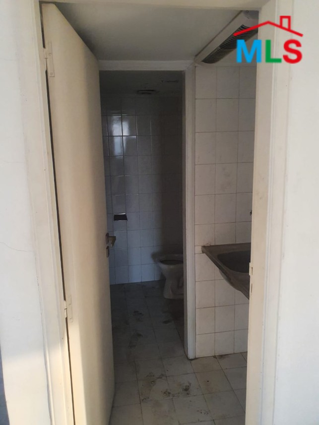 90 SQM Office for Sale In Jal el Dib