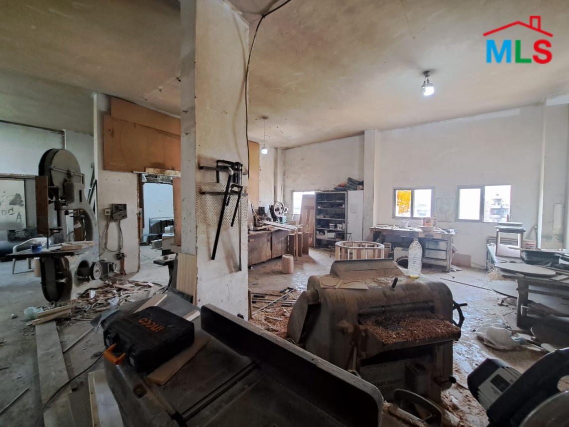 Open Space Industrial Grade 1 Factory for Sale In A Good Location In Bouchrieh